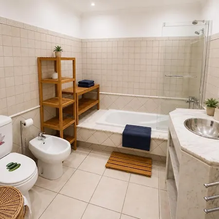 公寓 Seaside 1bdr W 2 Bathrooms, Pool 阿尔布费拉