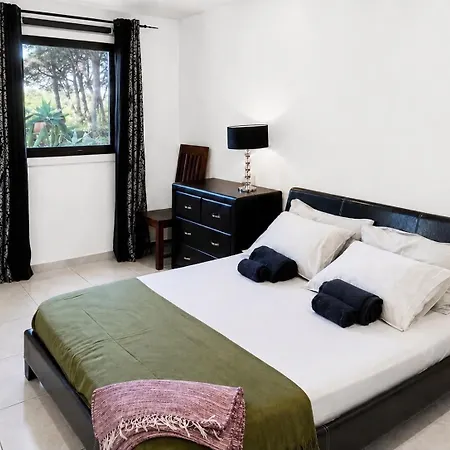 Seaside 1bdr W 2 Bathrooms, Pool 公寓 *