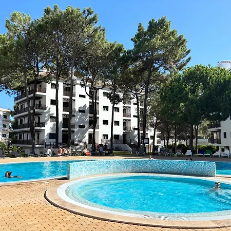 Seaside 1bdr W 2 Bathrooms, Pool *