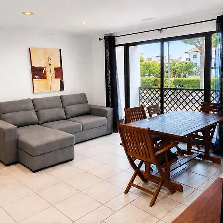 Seaside 1bdr W 2 Bathrooms, Pool 公寓 *