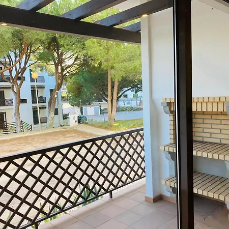 Seaside 1Bdr W 2 Bathrooms, Ac, Pool Albufeira